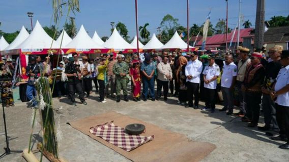 Lom Plai, une tradition sacrée qui anime la culture Dayak Wehea