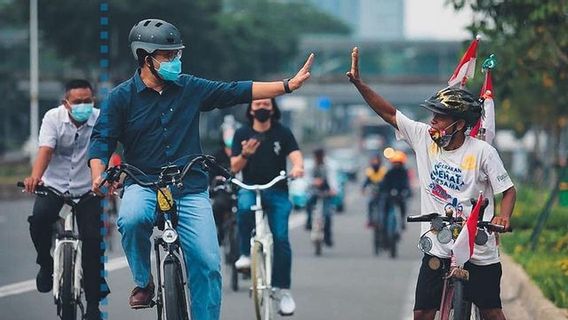 Positif COVID-19, Anies Minta Orang yang Kontak Dengannya Tes <i>Swab</i>