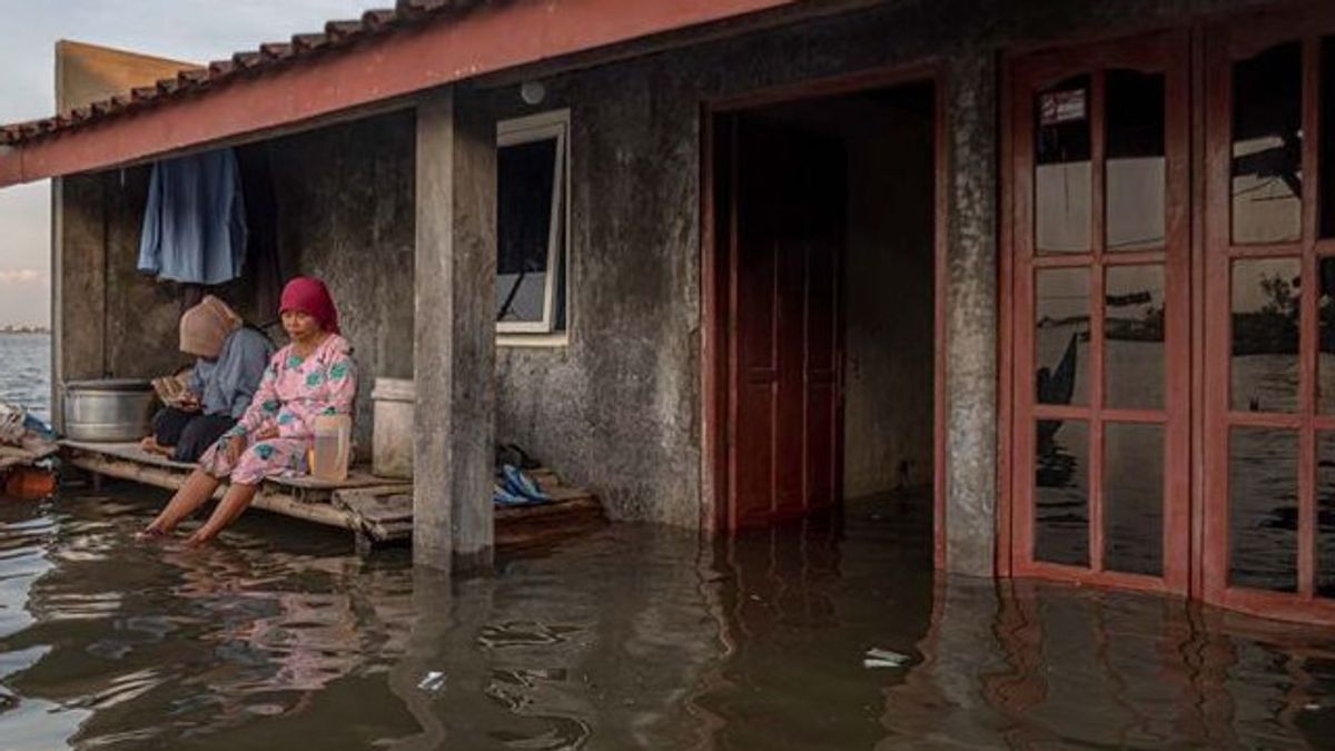 西クタイの洪水は最大6つの地区に広がっています