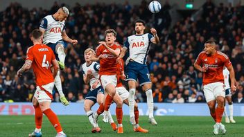 Ange Postecoglou Sesalkan Kekalahan Tottenham dari Nottingham Forest