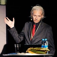 Penantian Keputusan Bebas Bersyarat Julian Assange