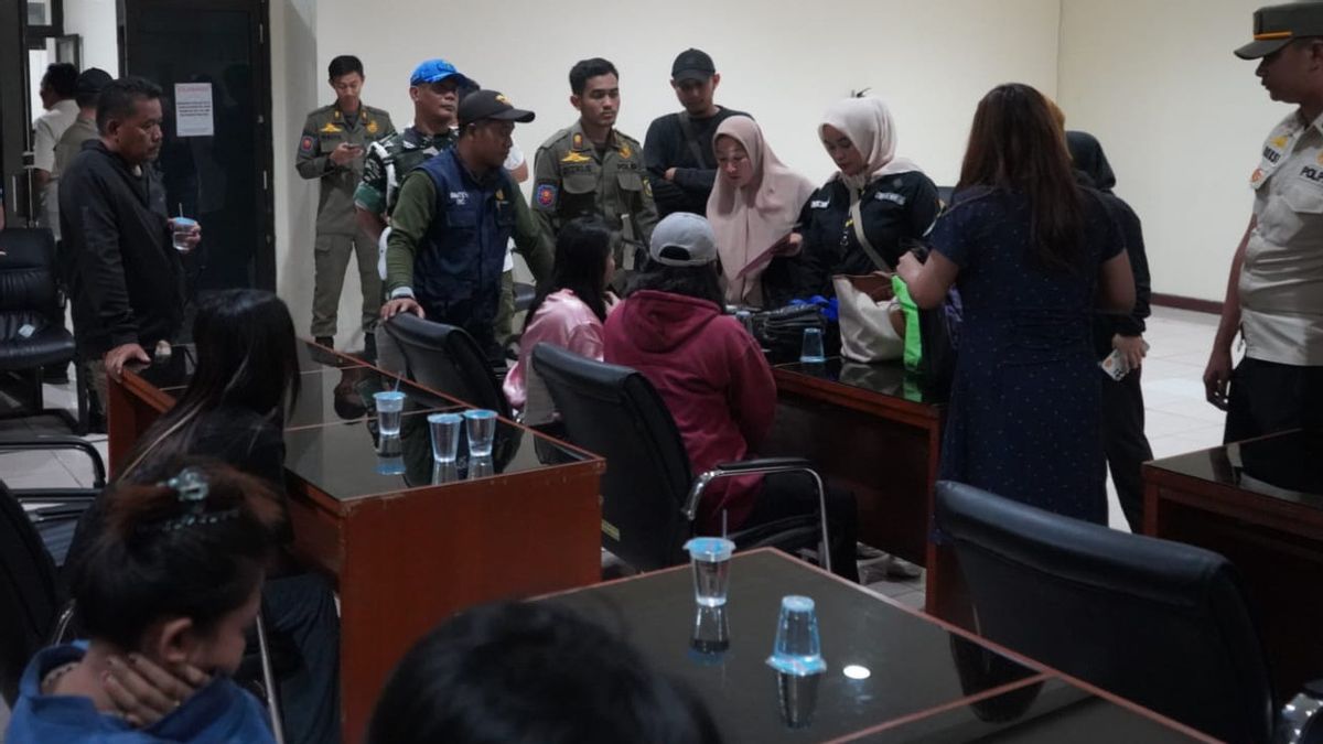 Satpol PP Bogor Razia Pekat, 7 人 ネット オンライン 売春