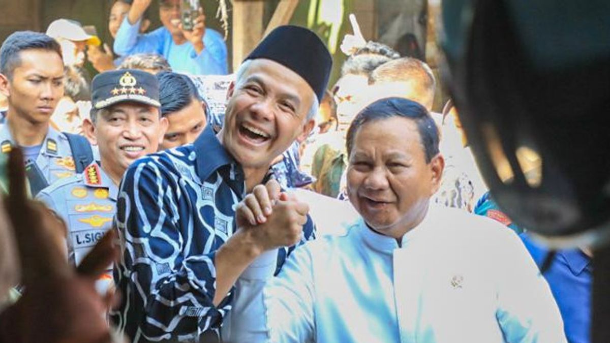 在Kompas调查中,SMRC Hingga LSI,Prabowo Subianto趋于下降