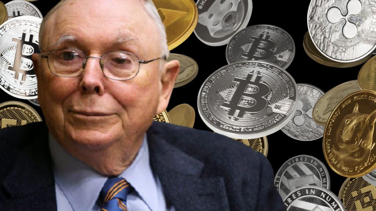 Charlie Munger Mocks Crypto Community: Bitcoin Investment Is The Stupidest Investment I've Ever Seen