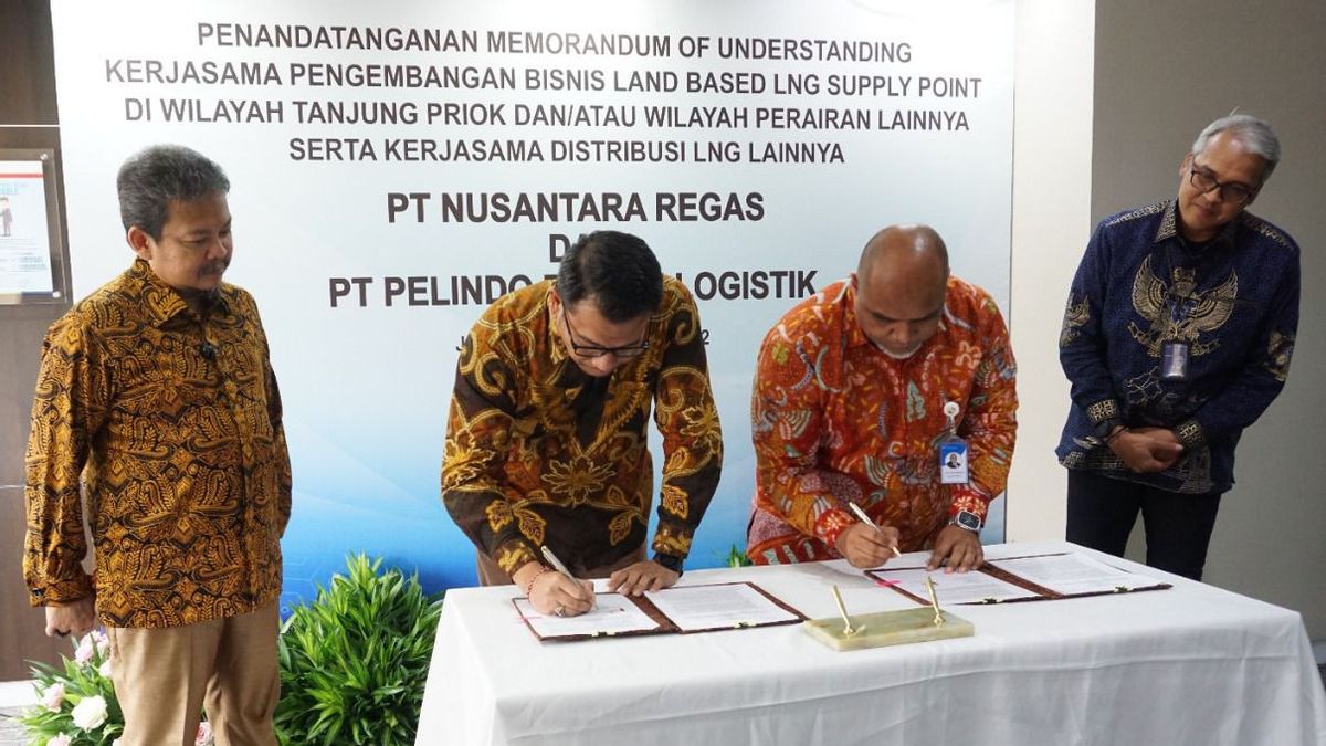 مذكرة تفاهم Nusantara Regas و Pelindo Energi Logistics لتطوير أعمال القواعد البرية نقطة إمداد الغاز الطبيعي المسال في منطقة تانجونج بريوك