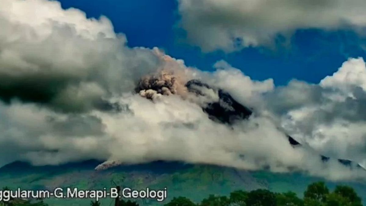 Berita DIY: Gunung Merapi Meluncurkan Awan Panas Guguran Sejauh 2.000 Meter ke Barat