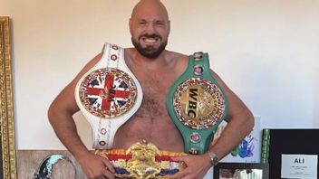 Derek Chisora's Opponent, Tyson Fury Is In Charge Of Muhammad Ali's Record