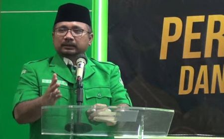 Ajak Masyarakat 'Langitkan Doa' untuk Awak KRI Naggala-402, Menag: Semoga Mereka Tercatat sebagai Syuhada