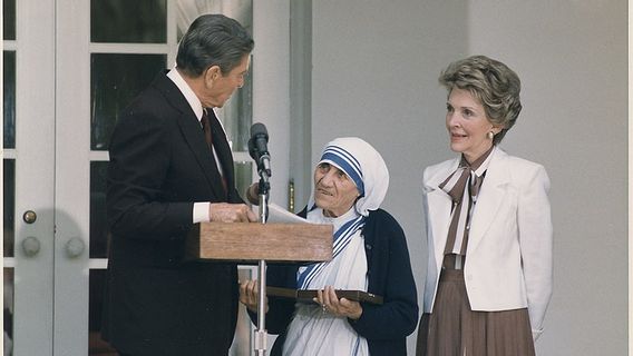 Mother's Memory Of Getting Medal Of Freedom From The United States