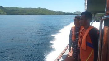 لابوان باجو - أفادت التقارير بأن سفينة مجهولة الاسم فقدت في مياه لابوان باجو