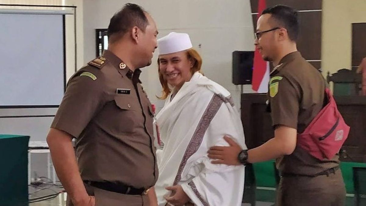 Bahar Bin Smith将参加西爪哇地区警察局涉嫌仇恨言论的审查