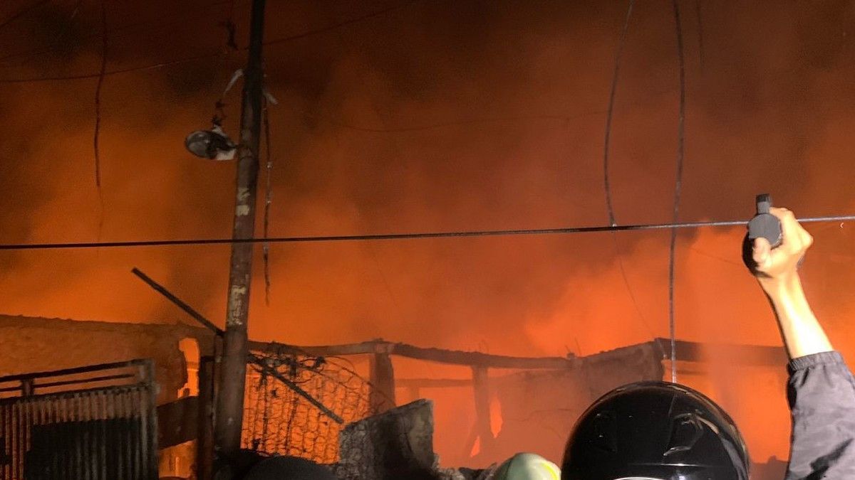 CCTVと目撃者をチェックしてください、プランパンデポでの赤いジャゴの大暴れの最初の火事の原因は発掘され続けています