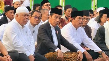Le message d'Iduladha 1445 H, Jokowi: sacrifier une expression de gratitude à Allah
