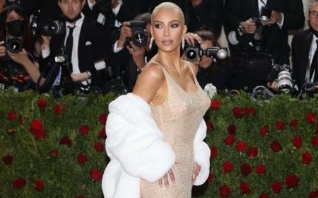 Duh! Beberapa Kristal di Gaun Marilyn Monroe Hilang Usai Dikenakan Kim Kardashian