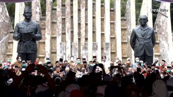 Gatot Nurmantyo Minta Jokowi Tunda Pilkada: Pemerintah Harus Punya <i>Sense of Crisis</i>