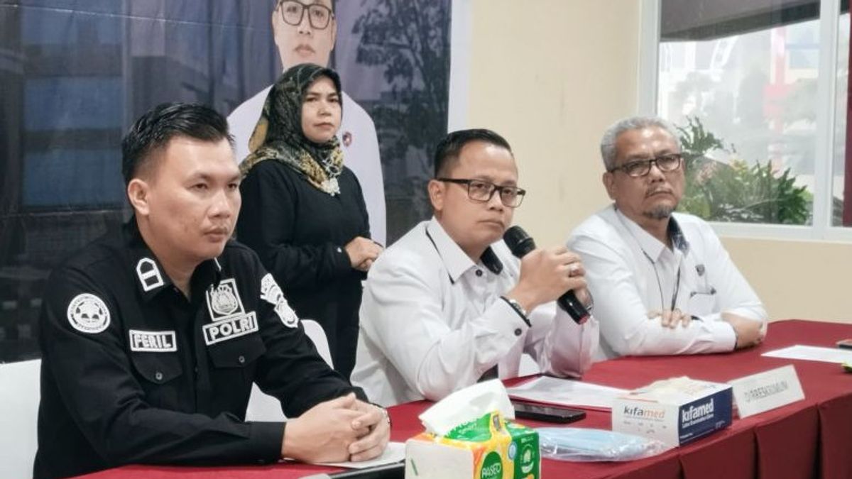 La femme enceinte d’être déchirée lorsque son mari a pris un traitement, un médecin de DRM à Palembang devient suspect de viol