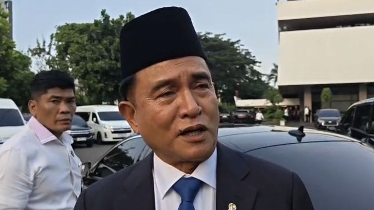 Yusril Ihza Mahendra souligne que le gouvernement n'est pas impliqué dans la déclaration d'un certain nombre d'activistes