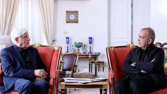 Bicara dengan Macron, Presiden Iran Tegaskan Tak Akan Diam dengan Agresi Israel