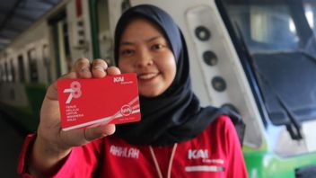 KAI Commuter Line Introduces Multi Trip Card In Surabaya