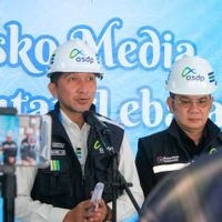 ASDP Tambah 4 Kapal Feri Jalur Ketapang-Gilimanuk Urai Kemacetan Parah Antrean Pemudik