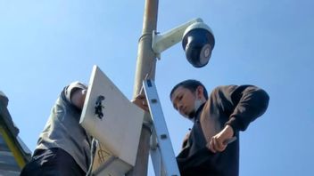 Mataram City Government Installs CCTV In Traditional Markets On Senggigi Tourist Route