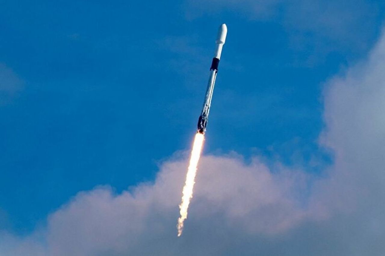 新記録を破る! SpaceXは143個の衛星を宇宙に打ち上げることに成功しました