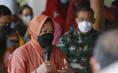 Mensos Risma ke Anak Yatim di Indramayu: Ada Buku Tabungan dan ATM, Setiap Bulan akan Diisi