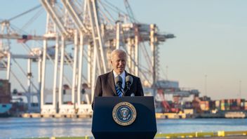 Joe Biden Signs Law Preventing Huawei Or ZTE From Licensing Telecommunications Equipment