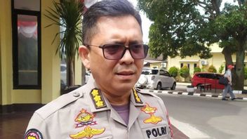 Le Chef De La Police D’Astanaanyar Bandung Et 11 Membres Arrêtés Par Propam Pour Consommation Présumée De Drogue