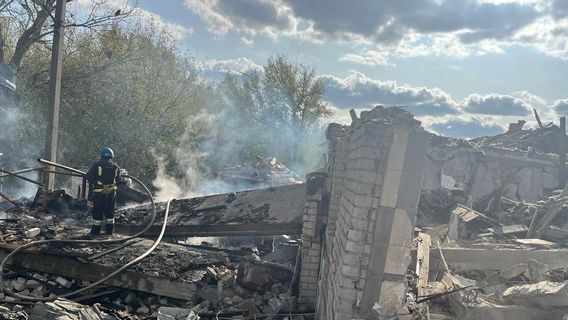 Dozens Of People Killed As A Result Of Russian Missiles Hit Shops And Cafes, Ukrainian Defense Minister: Deliberately Attacking At Lunch Hours