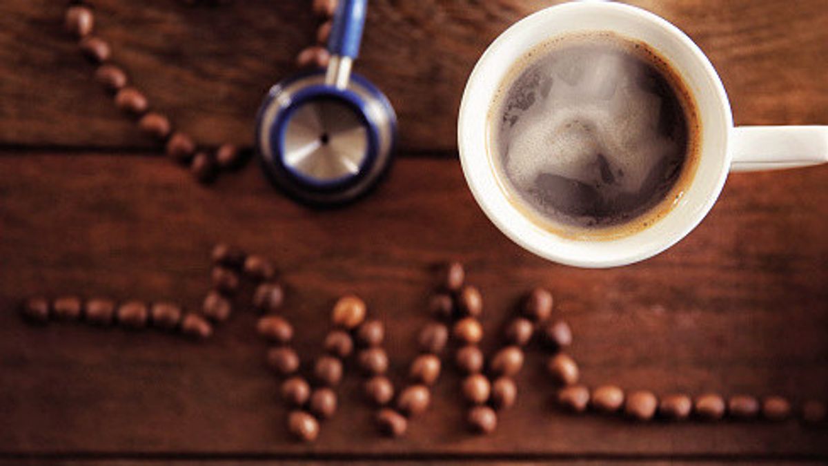 يمكن للأشخاص الذين يعانون من أمراض القلب شرب القهوة؟ وفقا للدراسات: لا بأس طالما ...