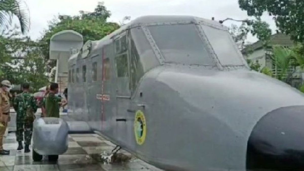 TNI ALは、マディウンのモニュメントのための遊牧民の飛行機とタンクを付与します