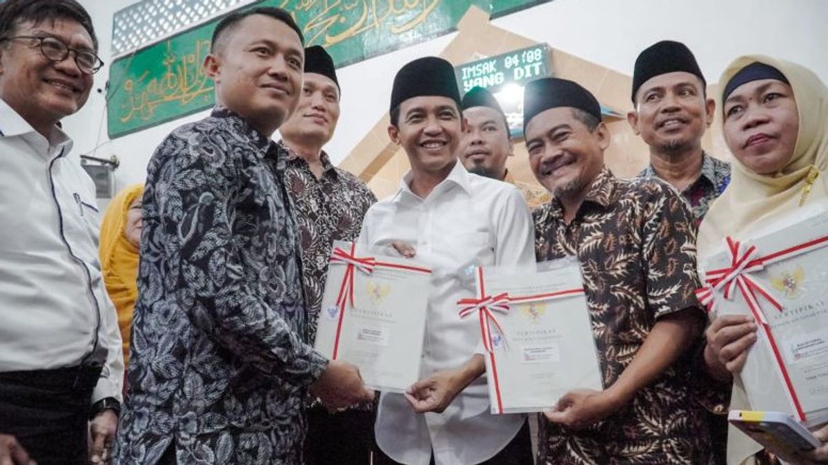 The Government Will Certify The Entire Waqf Land In Indonesia In 2024