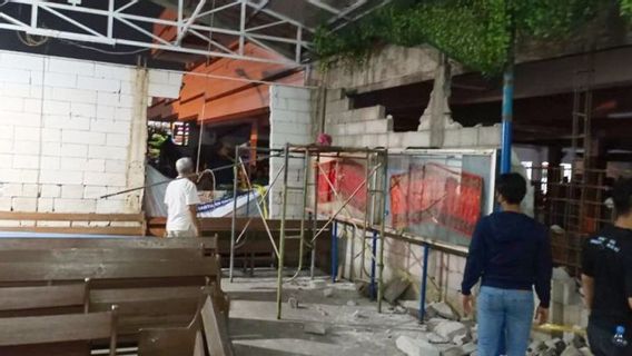 HKBP慈平农教堂大楼被锤子和撬棍损坏，2名肇事者被警方逮捕