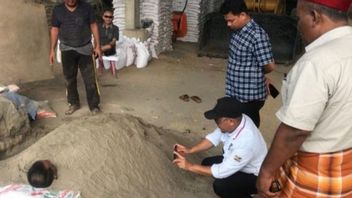 Berita Aceh Terkini: Pengobatan Alternatif Kubur Pasir/Tanah Dipraktikkan Bupati Pidie