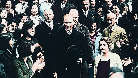 Tentang Kejayaan Mustafa Kemal Ataturk dan Pengaruhnya Terhadap Indonesia