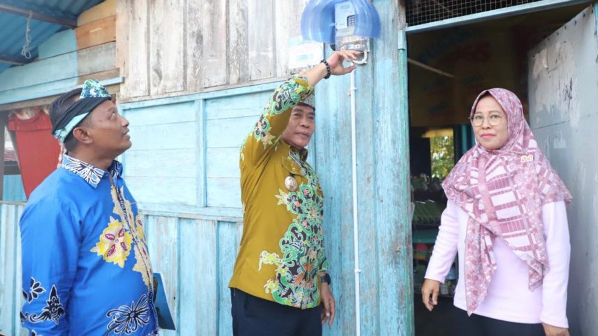 300 Houses In Kaltara Get Free Electricity Installation