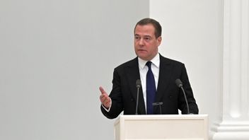 莫斯科取消导弹暂停,梅德韦杰夫:北约国家反俄政策的结果