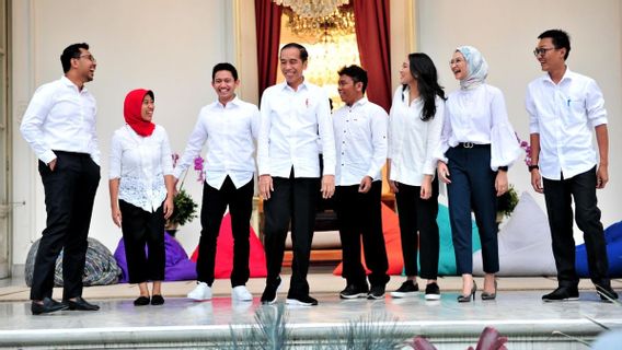 Istana Diminta Publikasikan Keppres Stafsus Milenial dan Jelaskan Tugas Mereka