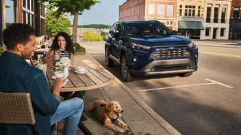 Consumer Reports Reports: Hybrid Cars Are The Most Reliable Among Electrification Vehicles