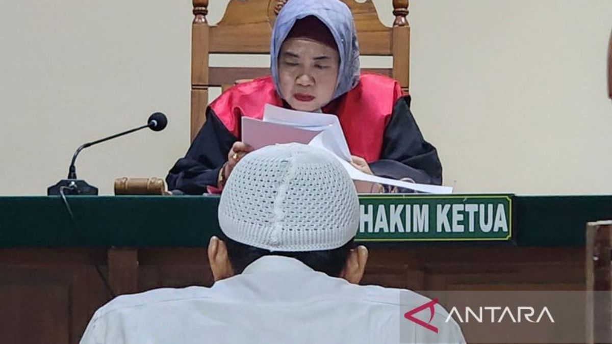 ronyme : Le tribunal rejette les exceptions d’Aipda Robig qui a abattu un étudiant SMKN 4 Semarang
