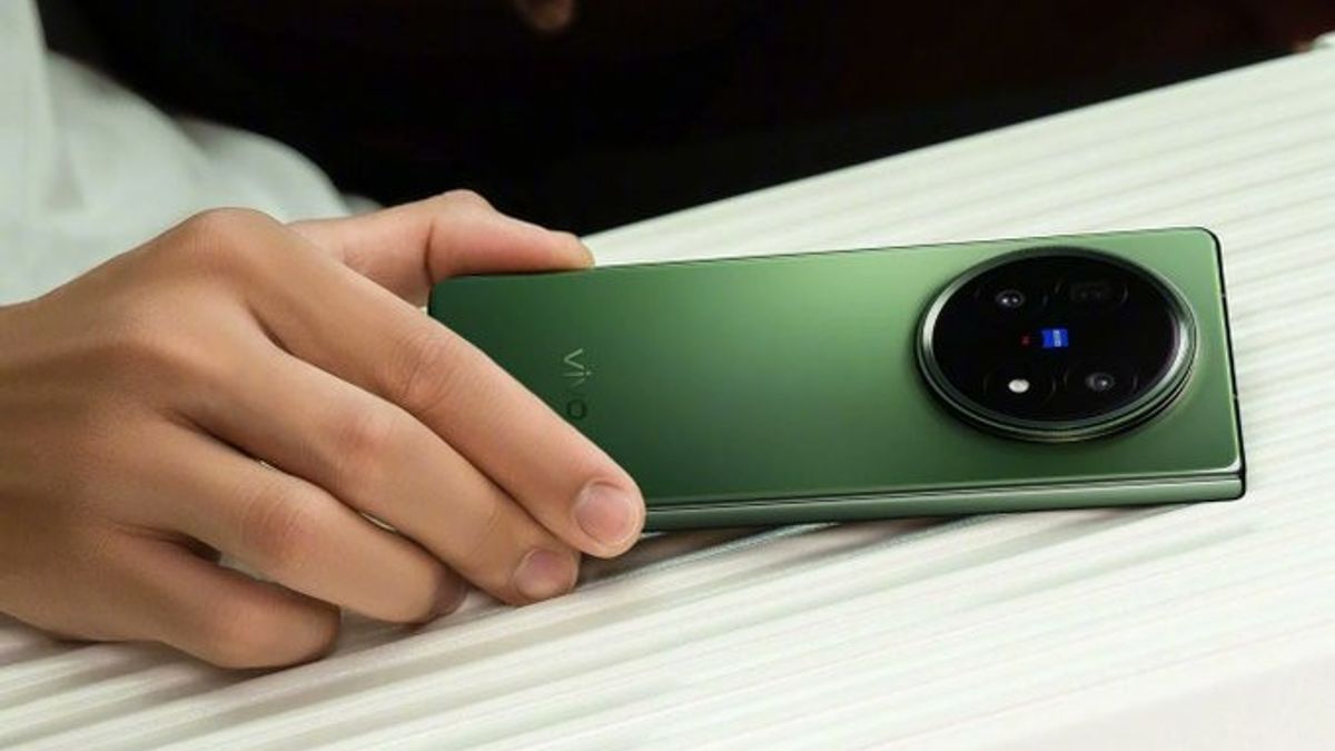 Vivo X Fold 6 Leaks! 200MP Camera and 7,000mAh Battery Ready to Shake the Foldable Market