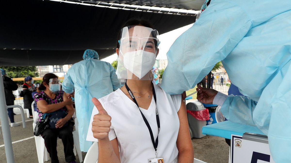 Vaksin Dosis Keempat Kurang Ampuh Lawan Varian Omicron, Peneliti: Tingkat Antibodi yang Diperlukan Terlalu Tinggi