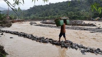 PKB立法者要求政府密切监督向苏门答腊受洪水影响的农民分发援助的情况