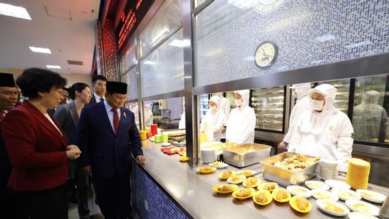 Prabowo apprend à la culture du déjeuner gratuit dans les écoles chinoises