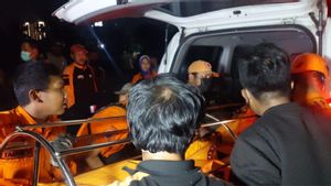 Polisi Selidiki Temuan Mayat Pria Misterius di Saluran Air Kali Mokevart Jakbar