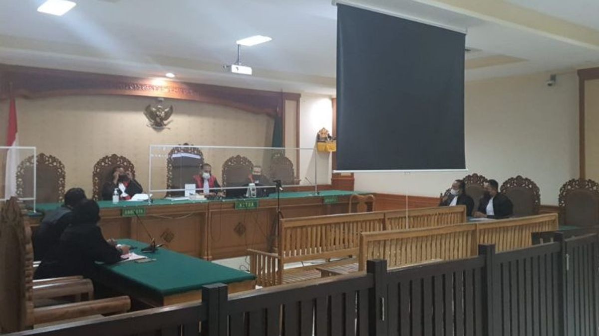 Inactive Denpasar Head Of Culture And Education Tried At The Bali Corruption Court