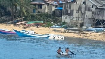 BPBD propose de construire un talud pour prévenir l'abrasion qui atteint les villages sur l'île d'Auki en Papouasie