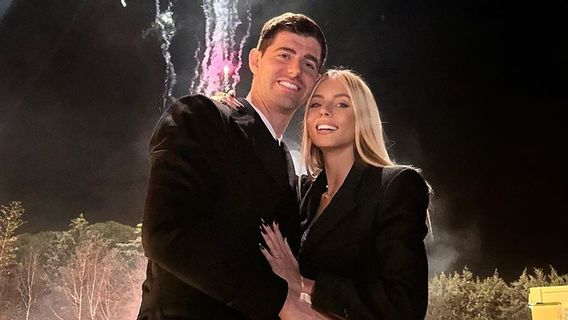 Thibaut Courtois' Fiance Photo Triggers Fan Reaction On Instagram