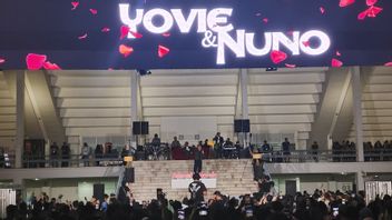 Yovie & Nunoは、ジャカルタで開催されたBoyz II Men & Kahitna Liveコンサートで驚きました
